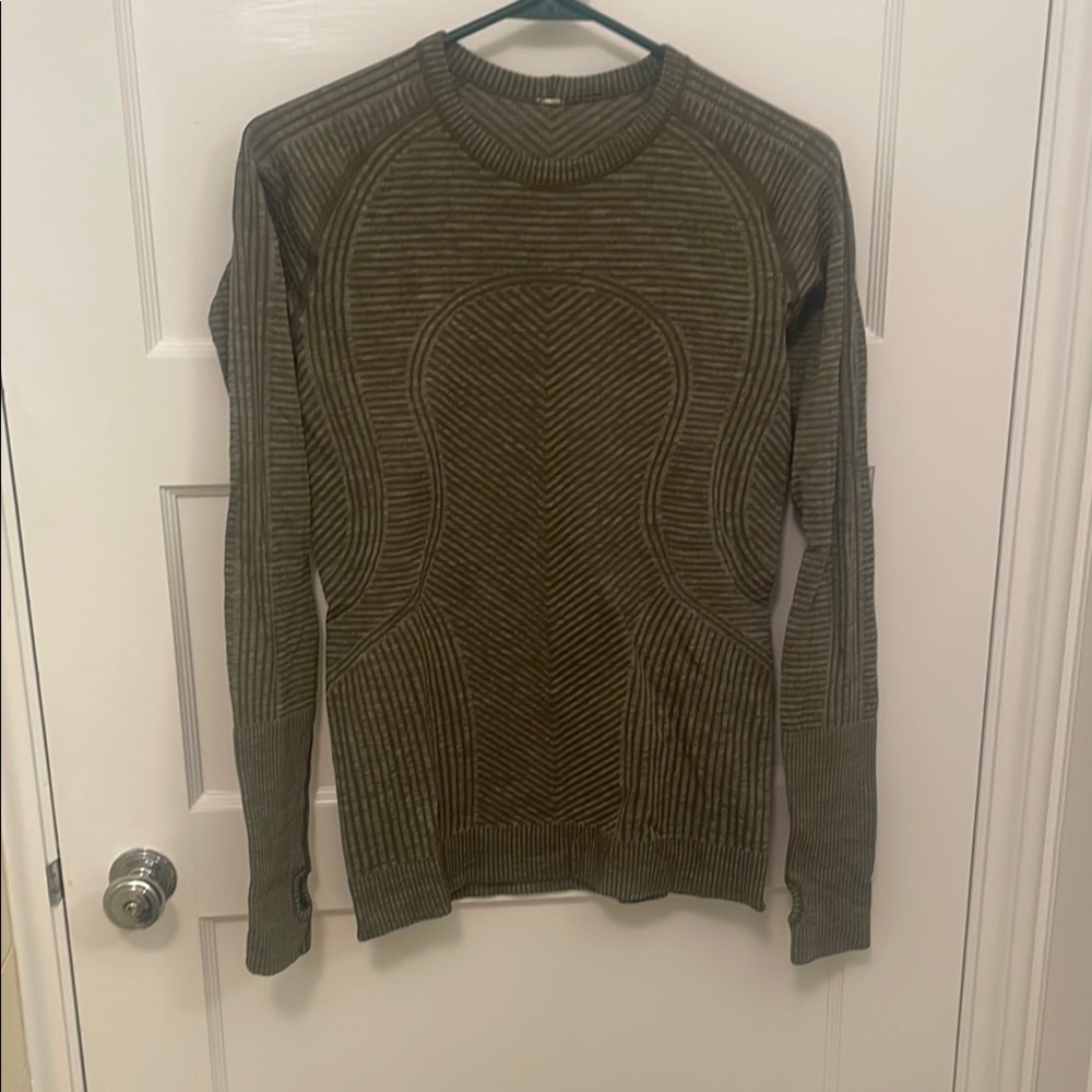 Lululemon Rest Less running top
